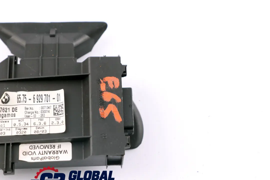 Sistema di allarme Ultra Sonic Modulo 6575 per BMW E65 E66 con numero di parte 6929701 BMW E65 E66 Sistema di allarme Ultra Sonic Modulo 6575 - SKU 6929701 - Numero di parte 6929701