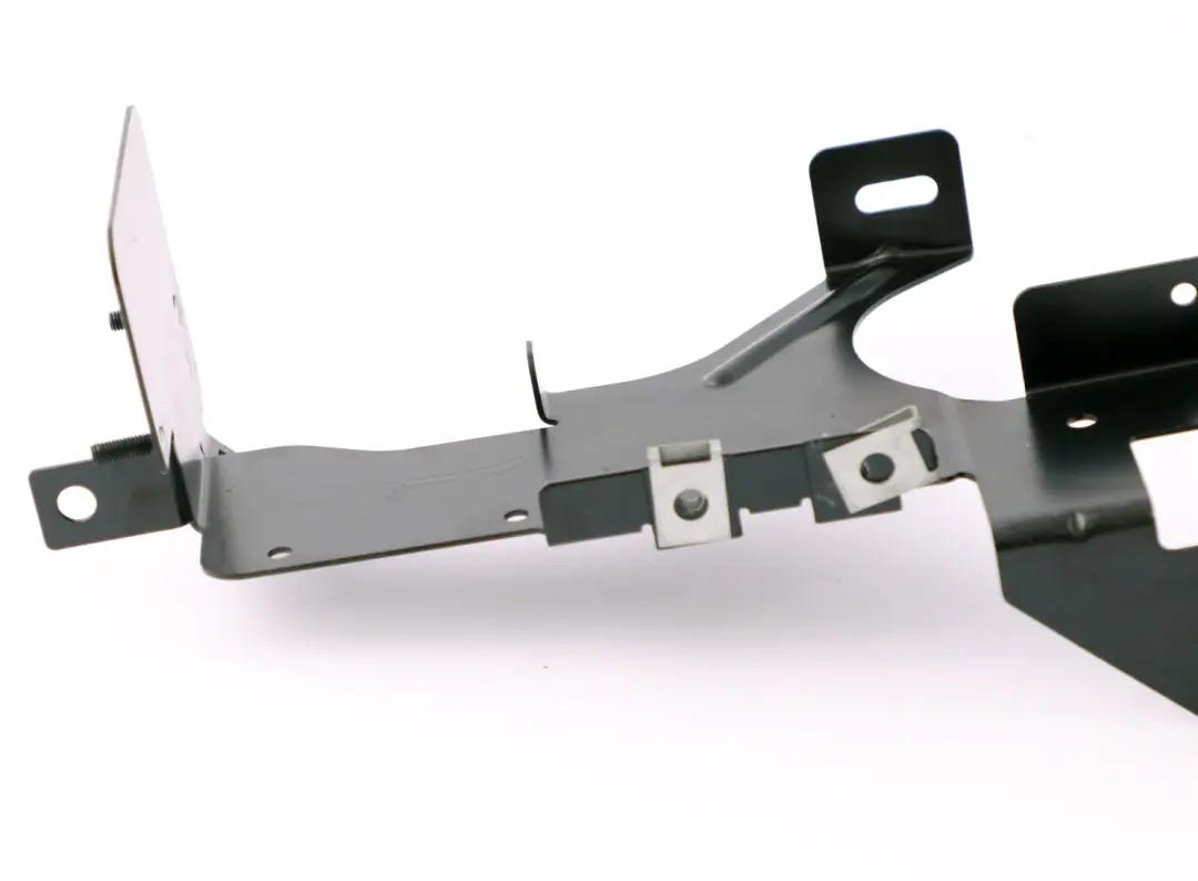 Wechsler Grundträger Hinten für BMW 7 er E65 E66 E67 CD mit Teilenummer 6929956 BMW 7 er E65 E66 E67 CD Wechsler Grundträger Hinten - SKU 6929956 - Teilenummer 6929956