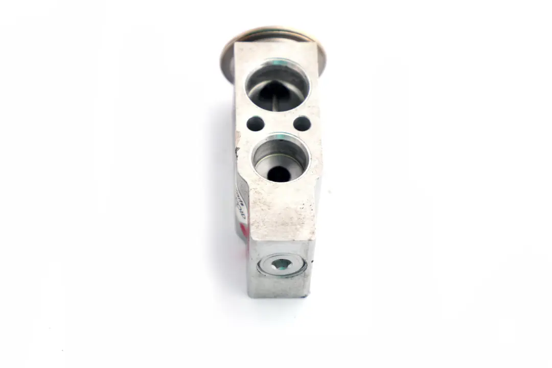 BMW Z4 Serie E85 E86 Soupape de Decharge Climatisation 6411 - SKU 6929991 - Numéro de pièce 6929991