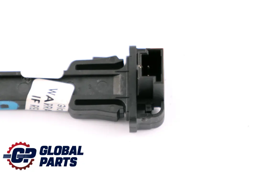 Capteur de Temperature Radiateur / pour BMW E46 E83 E81 E87 E90 E91 E92 à propos du numéro de pièce 6930015 BMW E46 E83 E81 E87 E90 E91 E92 Capteur de Temperature Radiateur / - SKU 6930015 - Numéro de pièce 6930015