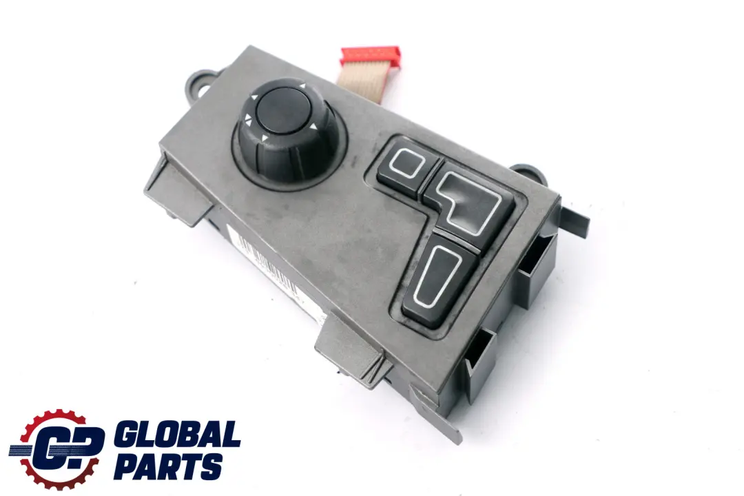 Interrupteur Reglage de Siege avant Droit pour BMW 7 E65 E66 à propos du numéro de pièce 6930026 BMW 7 E65 E66 Interrupteur Reglage de Siege avant Droit - SKU 6930026 - Numéro de pièce 6930026