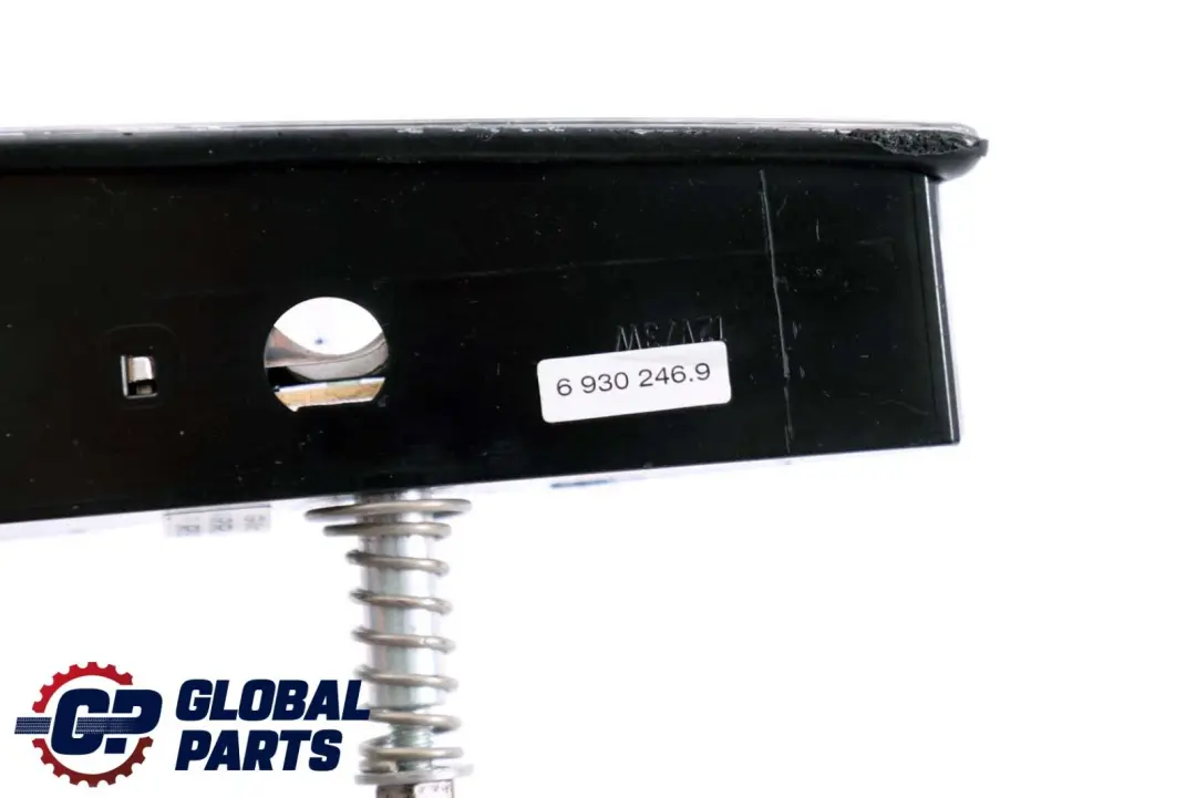 Terza Luce Stop Freno Bianco per BMW Z4 Serie E85 Roadster con numero di parte 6930246 BMW Z4 Serie E85 Roadster Terza Luce Stop Freno Bianco - SKU 6930246 - Numero di parte 6930246