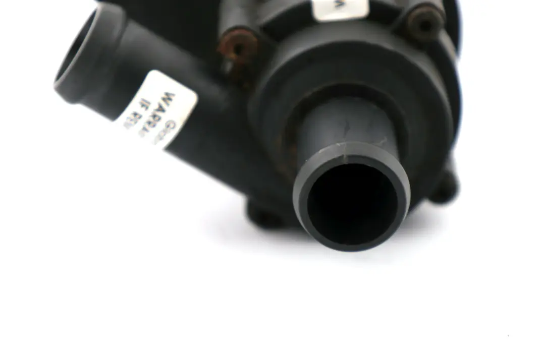 Additional Water Pump to BMW 5 6 E60 E61N M5 E63 E64 M6 with Part number 6930550 BMW 5 6 E60 E61N M5 E63 E64 M6 Additional Water Pump - SKU 6930550 - Part number 6930550