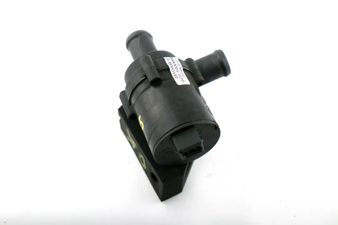 BMW 5 6 E60 E61N M5 E63 E64 M6 Additional Water Pump - SKU 6930550 - Part number 6930550