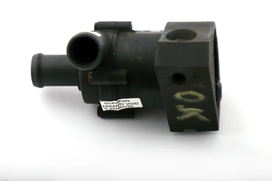 Additional Water Pump to BMW 5 6 E60 E61N M5 E63 E64 M6 with Part number 6930550 BMW 5 6 E60 E61N M5 E63 E64 M6 Additional Water Pump - SKU 6930550 - Part number 6930550