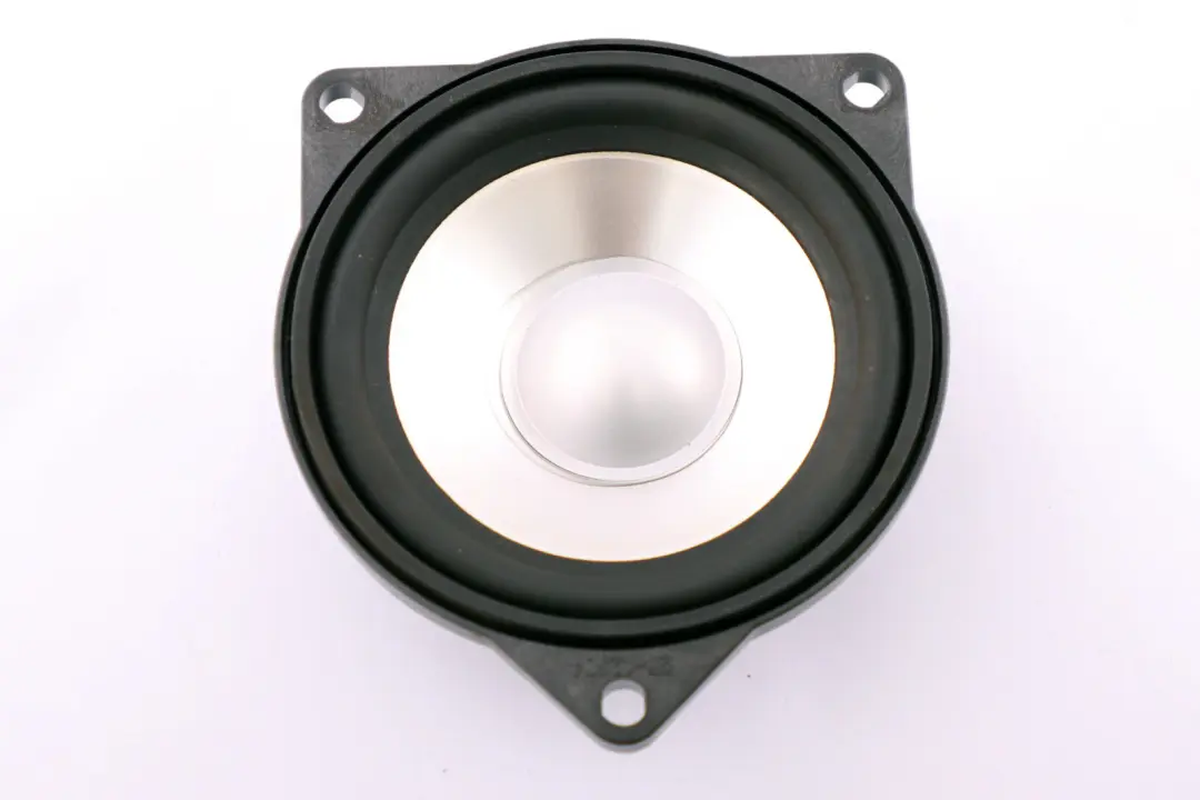 TOPHIFI Głośnik Średniotonowy LOGIC7 L7 do BMW E87 E90 o numerze 6930903 BMW E87 E90 TOPHIFI Głośnik Średniotonowy LOGIC7 L7 - SKU 6930903 - Numer Części 6930903