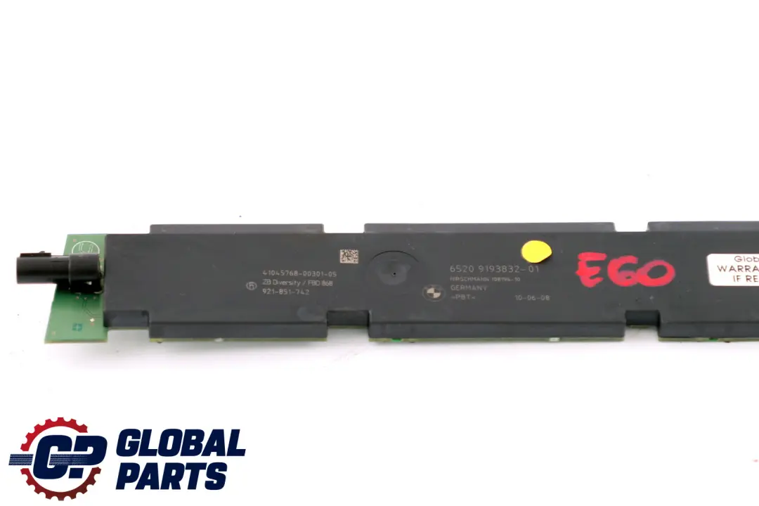 Antenna Amplificatore Diversit? 9193832 4220653 6988062 per BMW E60 con numero di parte 6931718 BMW E60 Antenna Amplificatore Diversit? 9193832 4220653 6988062 - SKU 6931718 - Numero di parte 6931718