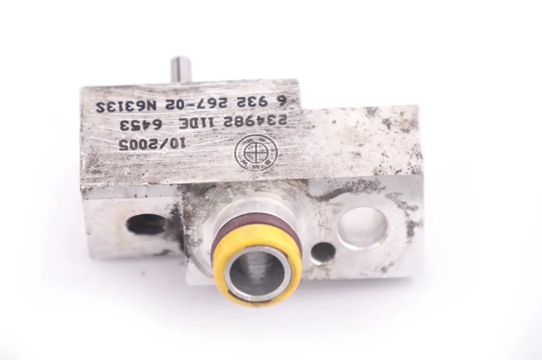 Adaptateur Ligne de Pression 6453 pour BMW 5 6 Serie E60 M5 E63 M6 à propos du numéro de pièce 6932267 BMW 5 6 Serie E60 M5 E63 M6 Adaptateur Ligne de Pression 6453 - SKU 6932267 - Numéro de pièce 6932267