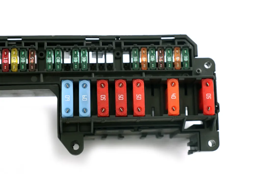 BMW 5 6 Series E60 E61 E63 E64 Power Distribution Electrical Fuse Box - SKU 6932452 - Part number 6932452