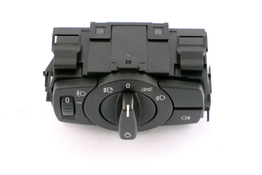 Élément contrôle des phares Interrupteur de lumière pour BMW X1 E81 E87 E90 à propos du numéro de pièce 6932793 BMW X1 E81 E87 E90 Élément contrôle des phares Interrupteur de lumière - SKU 6932793 - Numéro de pièce 6932793