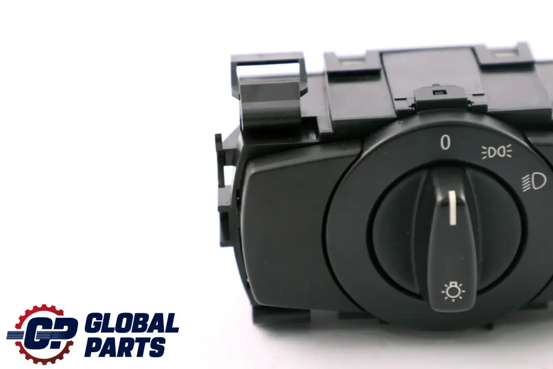 Headlight Control Element Light Switch to BMW E87 E90 E91 Xenon with Part number 6932798 BMW E87 E90 E91 Xenon Headlight Control Element Light Switch - SKU 6932798 - Part number 6932798