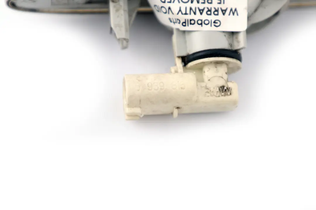 Luci Di Segnalazione Supplementari Destra 63137253325 per BMW E90 E91 E92 E93 con numero di parte 63136932997 BMW E90 E91 E92 E93 Luci Di Segnalazione Supplementari Destra 63137253325 - SKU 6932997-1 - Numero di parte 63136932997