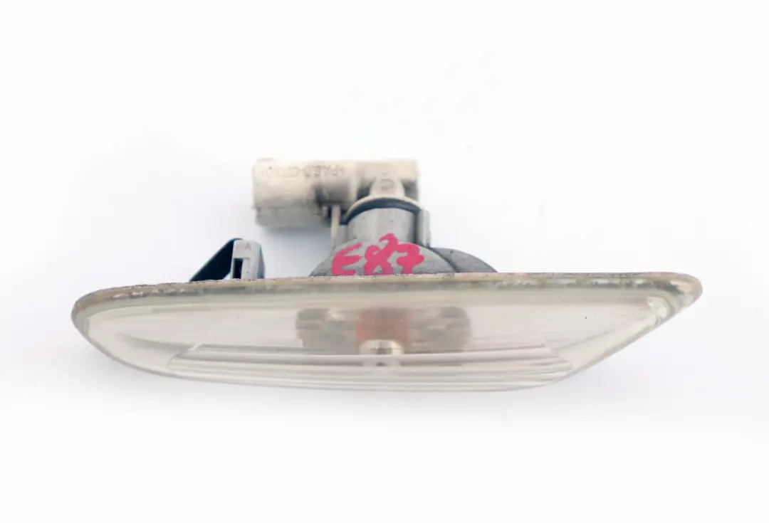 Clignotant Supplémentaire Gauche pour BMW E81 E82 E87 E88 à propos du numéro de pièce 6932997 BMW E81 E82 E87 E88 Clignotant Supplémentaire Gauche - SKU 6932997 - Numéro de pièce 6932997