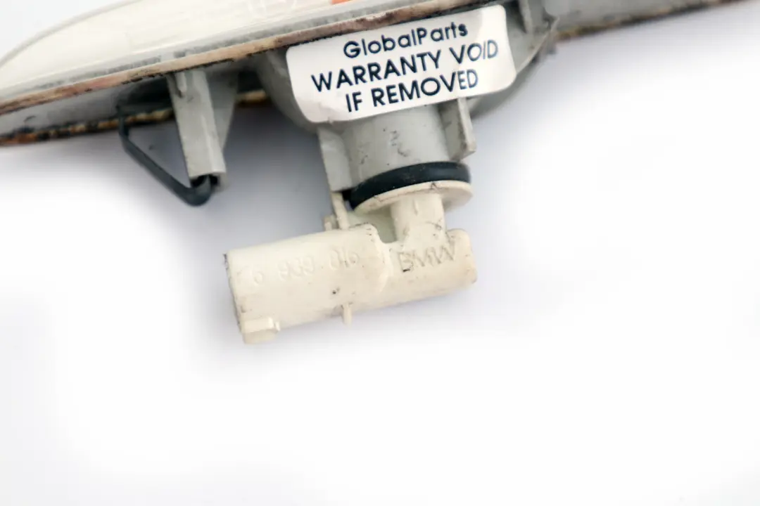 Luz Intermitente Adicional Izquierda para BMW E81 E82 E87 E88 con número de pieza 6932997 BMW E81 E82 E87 E88 Luz Intermitente Adicional Izquierda - SKU 6932997 - Número de pieza 6932997