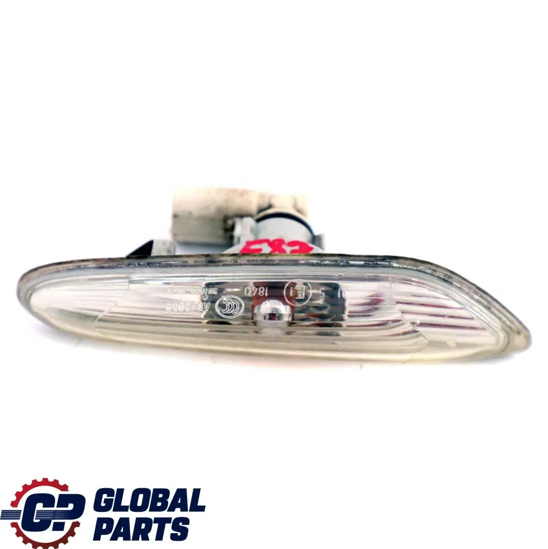 Luz Intermitente Adicional Derecha para BMW E81 E82 E87 E88 con número de pieza 6932998 BMW E81 E82 E87 E88 Luz Intermitente Adicional Derecha - SKU 6932998-1 - Número de pieza 6932998