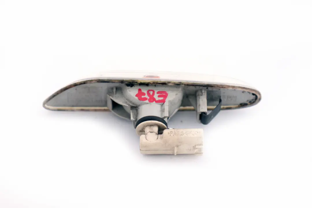 Luz Intermitente Adicional Derecha para BMW E81 E82 E87 E88 con número de pieza 6932998 BMW E81 E82 E87 E88 Luz Intermitente Adicional Derecha - SKU 6932998-1 - Número de pieza 6932998