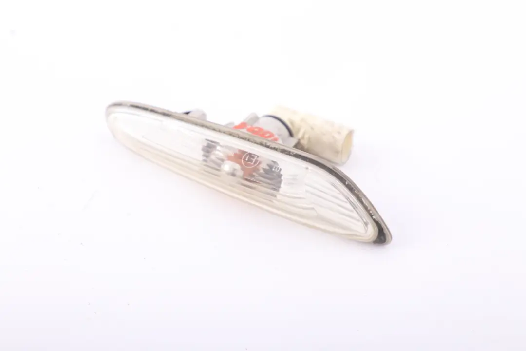 Luz Indicadora De Giro Adicional Izquierda para BMW E90 E91 E92 E93 con número de pieza 6932998 BMW E90 E91 E92 E93 Luz Indicadora De Giro Adicional Izquierda - SKU 6932998 - Número de pieza 6932998
