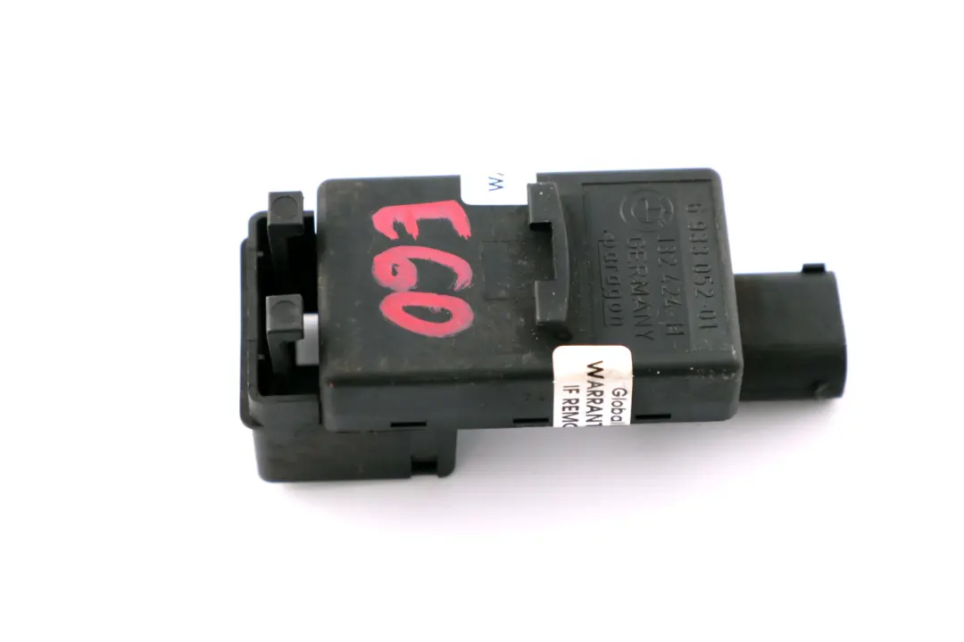 Capteur De Contrôle De Recirculation D'air AUC pour BMW E60 E61 E63 E64 E65 E66 à propos du numéro de pièce 6933052 BMW E60 E61 E63 E64 E65 E66 Capteur De Contrôle De Recirculation D'air AUC - SKU 6933052 - Numéro de pièce 6933052