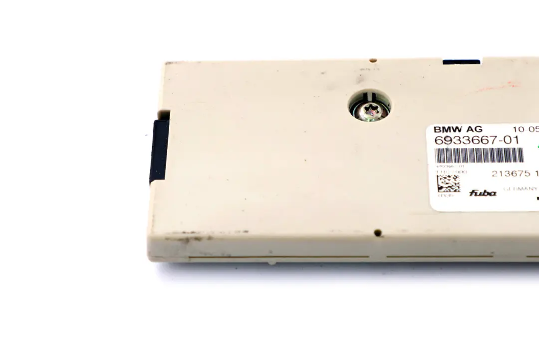 Antenna Amplifier Diversity to BMW 7 Series E65 E66 E67 with Part number 9167131 BMW 7 Series E65 E66 E67 Antenna Amplifier Diversity - SKU 6933667 - Part number 9167131