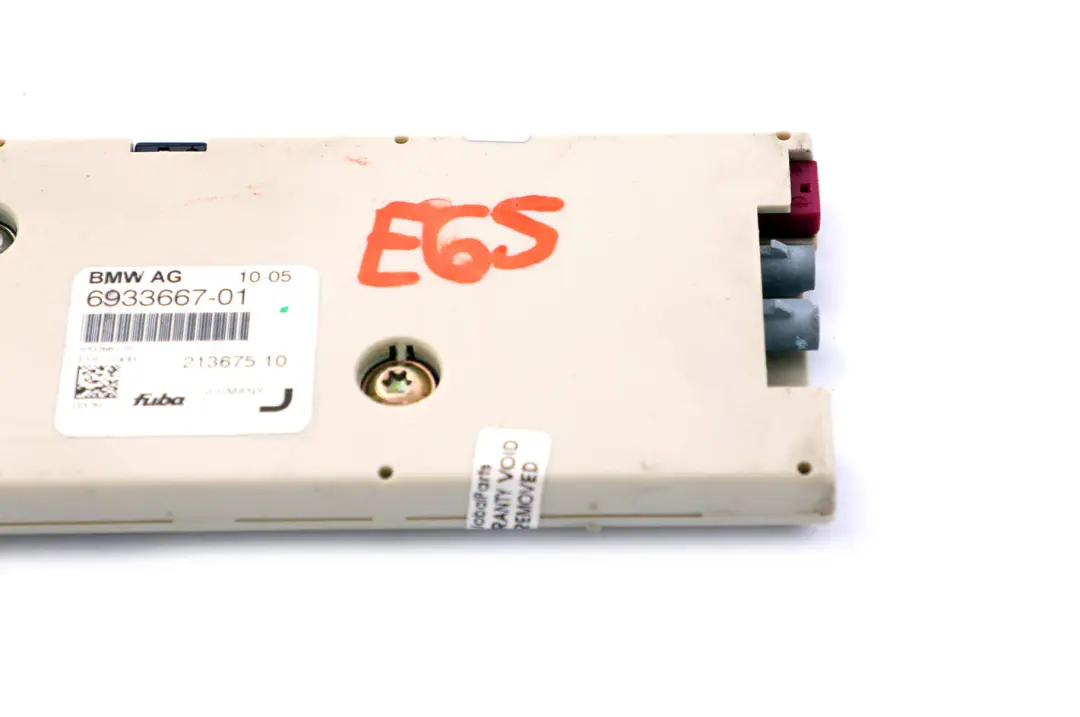 Antenna Amplifier Diversity to BMW 7 Series E65 E66 E67 with Part number 9167131 BMW 7 Series E65 E66 E67 Antenna Amplifier Diversity - SKU 6933667 - Part number 9167131