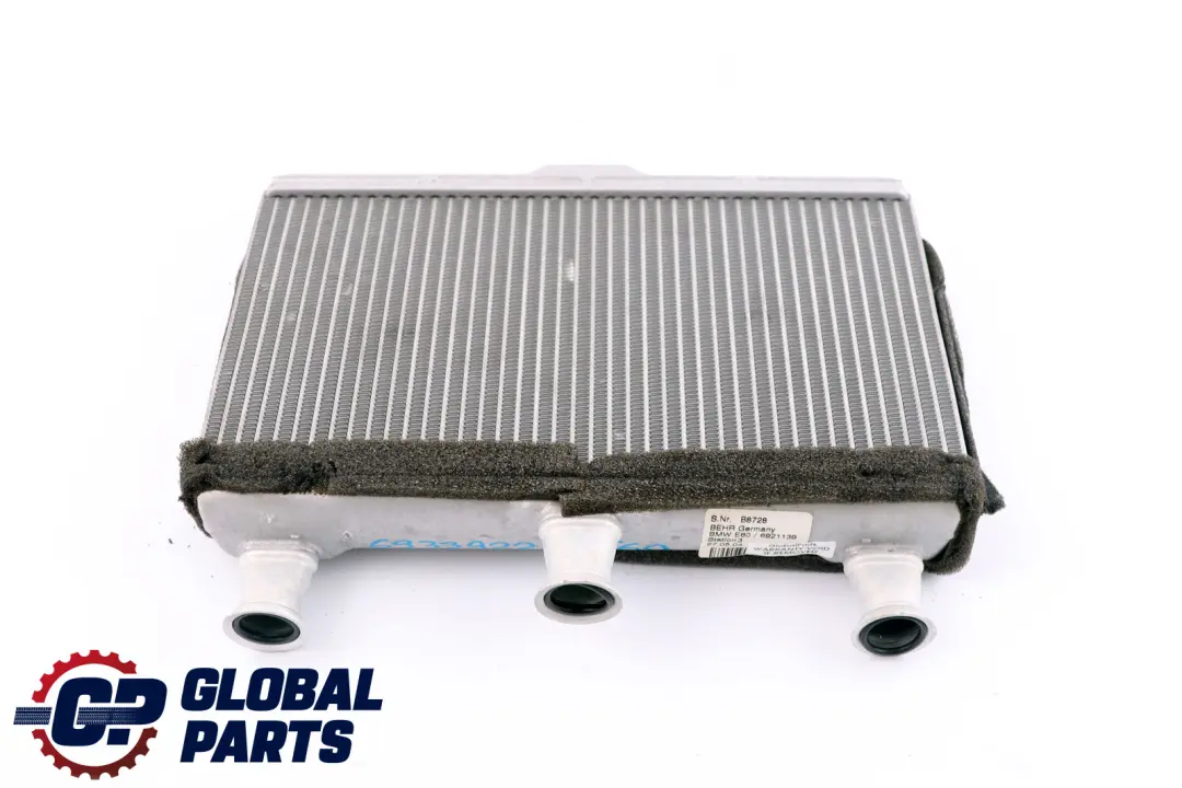 Aire Acondicionado Con Calentador Radiador para BMW E60 E61 E63 E64 LCI con número de pieza 6933922 BMW E60 E61 E63 E64 LCI Aire Acondicionado Con Calentador Radiador - SKU 6933922 - Número de pieza 6933922