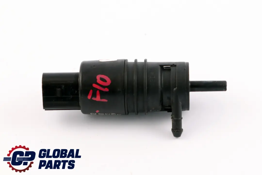 Windscreen Washer Pump to BMW X5 E70 F10 F11 F01 F02 F03 with Part number 6934160 BMW X5 E70 F10 F11 F01 F02 F03 Windscreen Washer Pump - SKU 6934160 - Part number 6934160