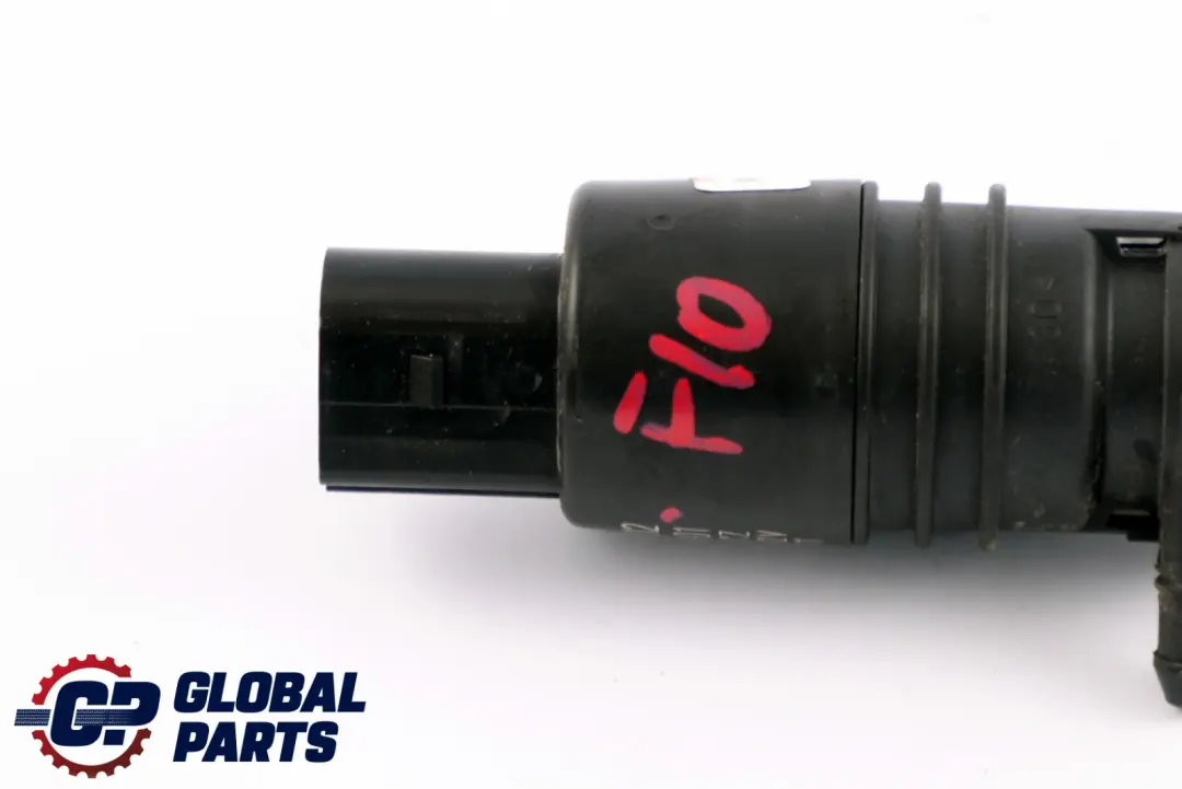 Windscreen Washer Pump to BMW X5 E70 F10 F11 F01 F02 F03 with Part number 6934160 BMW X5 E70 F10 F11 F01 F02 F03 Windscreen Washer Pump - SKU 6934160 - Part number 6934160