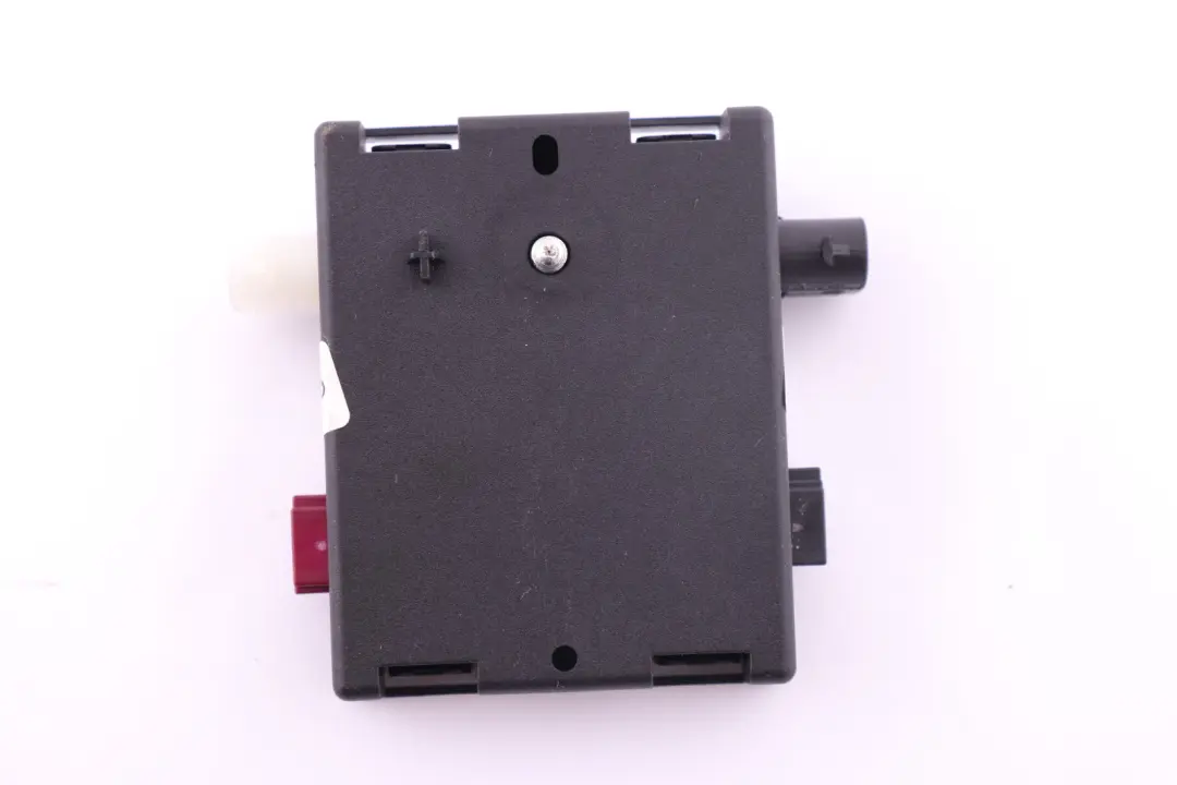 Amplificador Antena Circuito Trampilla Portón Trasero para BMW X5 E70 E91 LCI con número de pieza 6934648 BMW X5 E70 E91 LCI Amplificador Antena Circuito Trampilla Portón Trasero - SKU 6934648 - Número de pieza 6934648