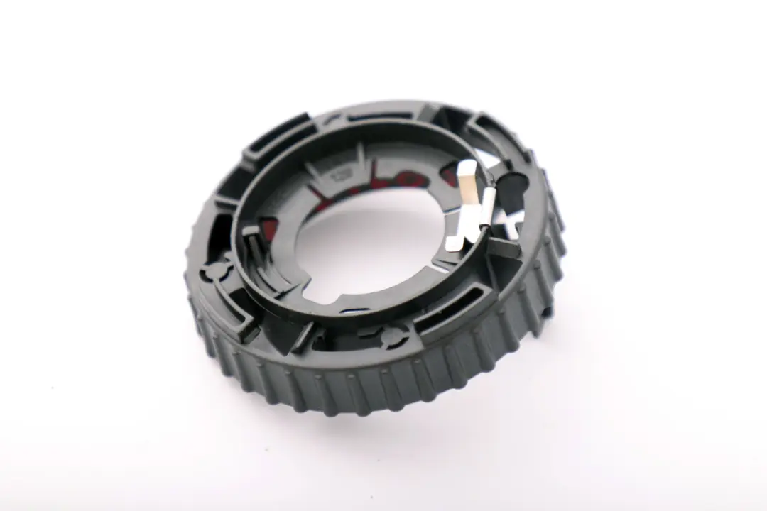 Soporte Anillo Luz Xenon Bombilla 1300290120 para BMW E63 E64 Mini R50 R53 con número de pieza 6934755 BMW E63 E64 Mini R50 R53 Soporte Anillo Luz Xenon Bombilla 1300290120 - SKU 6934755-1 - Número de pieza 6934755