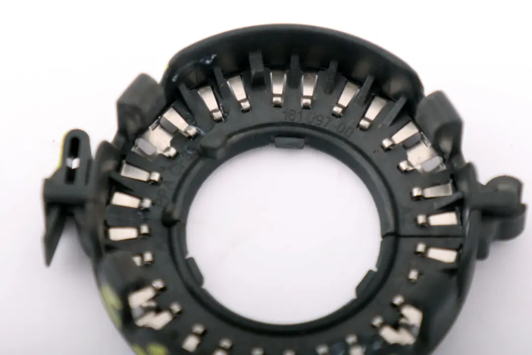 Soporte Anillo Luz Xenon Bombilla 161097 para BMW E63 E64 Mini R50 R53 con número de pieza 6934755 BMW E63 E64 Mini R50 R53 Soporte Anillo Luz Xenon Bombilla 161097 - SKU 6934755 - Número de pieza 6934755
