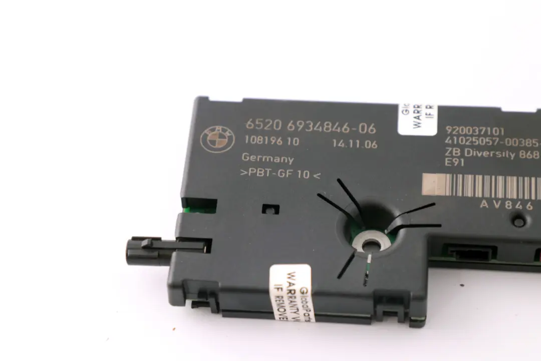 Moduł Wzmacniacz Anteny Diversity 9193841 do BMW E91 o numerze 6934846 BMW E91 Moduł Wzmacniacz Anteny Diversity 9193841 - SKU 6934846 - Numer Części 6934846