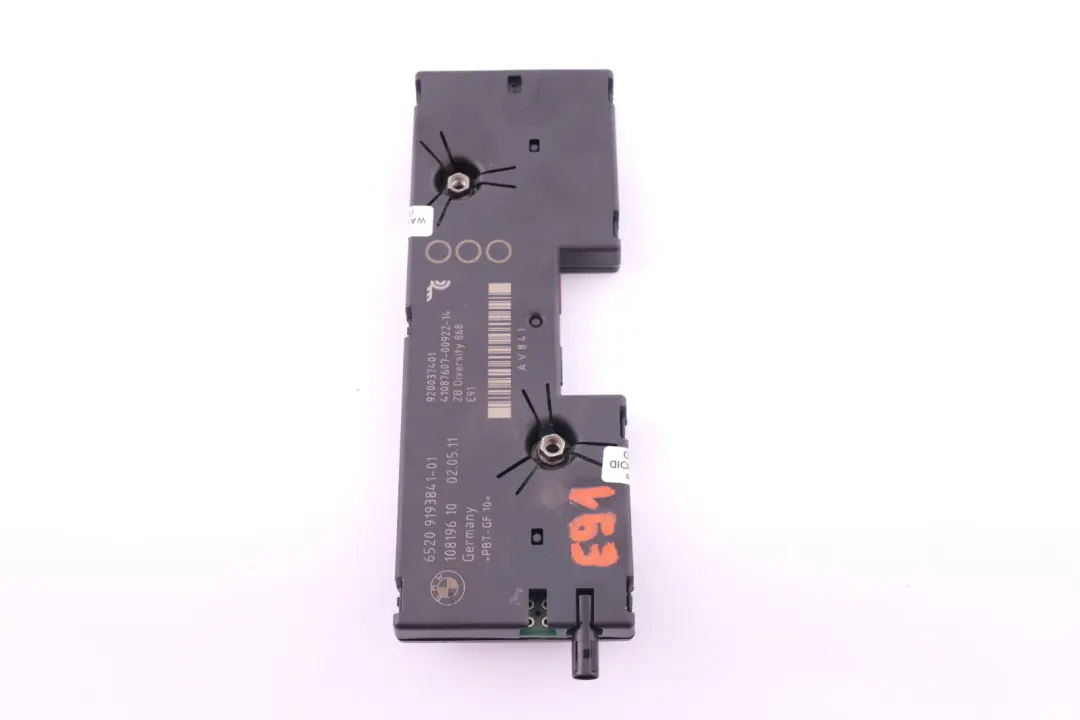 Antennen Verstärker Diversity Modul 9193841 für BMW E91 mit Teilenummer 6934846 BMW E91 Antennen Verstärker Diversity Modul 9193841 - SKU 6934846 - Teilenummer 6934846