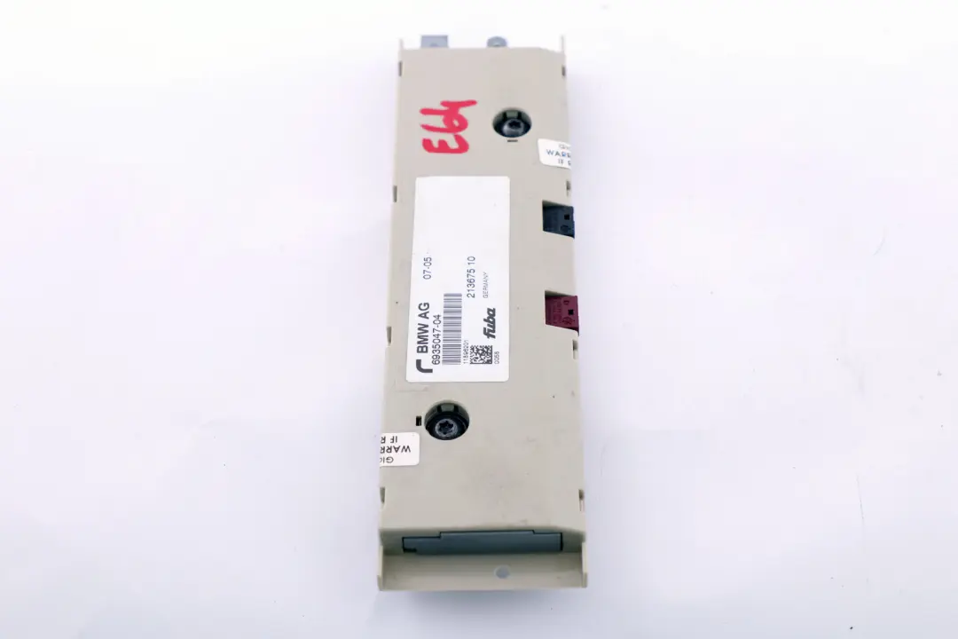 E64N LCI Antenna Antenna Amplificatore Modulo Di Diversità per BMW E64 con numero di parte 9187673 BMW E64 E64N LCI Antenna Antenna Amplificatore Modulo Di Diversità - SKU 6935047 - Numero di parte 9187673