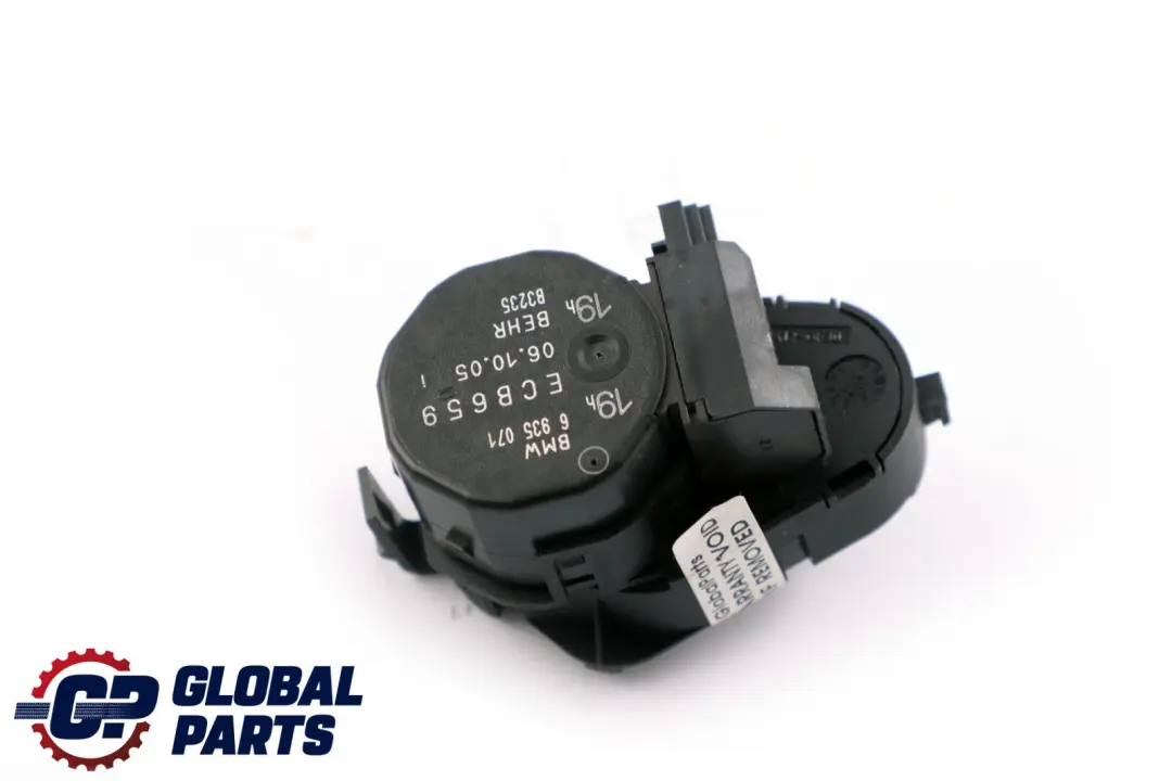 Actuateur Fondraumklappe Arriere Gauche pour BMW E65 E66 E67 à propos du numéro de pièce 6935071 BMW E65 E66 E67 Actuateur Fondraumklappe Arriere Gauche - SKU 6935071 - Numéro de pièce 6935071
