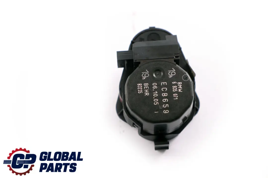 BMW 7 Series E65 E66 E67 Left Rear Compartment Flap 19h Actuator N/S - SKU 6935071 - Part number 6935071