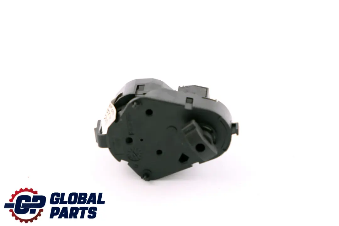 BMW E65 E66 E67 Flap De aire caliente derecho 12h Actuador - SKU 6935076 - Número de pieza 6935076