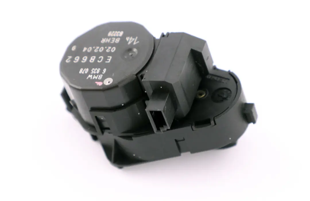 BMW E65 E66 E67 Attuatore riscaldatore Posizionamento azionamento Sbrinamento - SKU 6935078 - Numero di parte 6935078