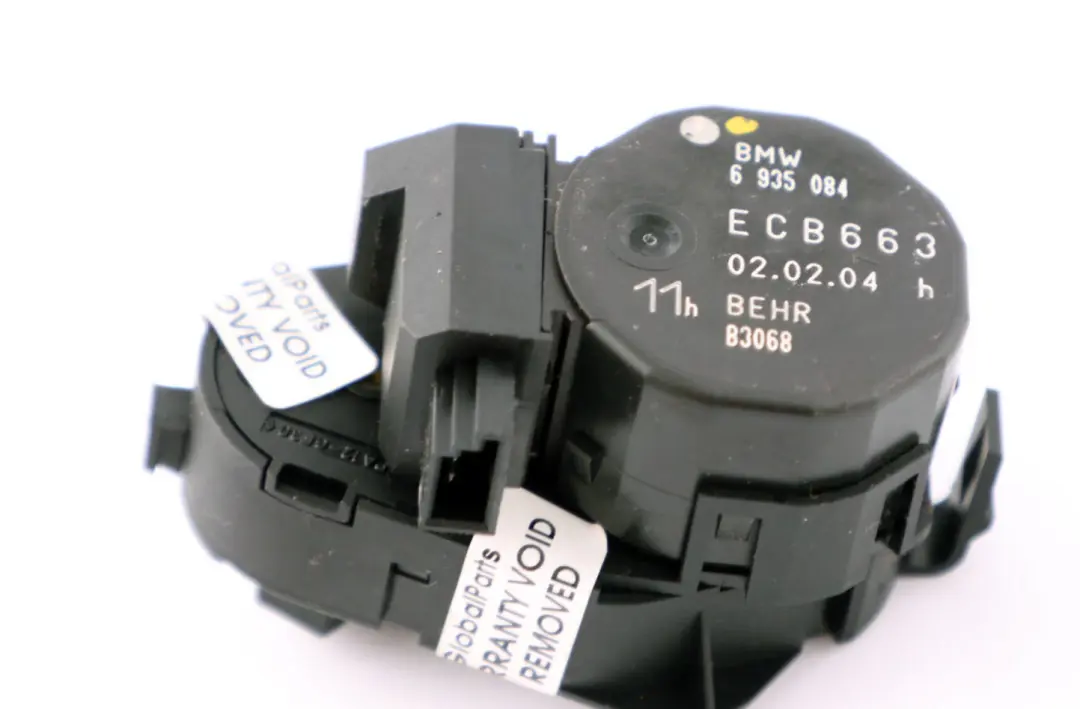 BMW E65 E66 E67 Lewy siłownik klapy powietrza - SKU 6935084 - Numer Części 6935084