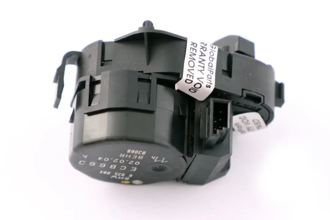 BMW 7 Series E65 E66 E67 Left Warm Air Flap Actuator N/S - SKU 6935084 - Part number 6935084