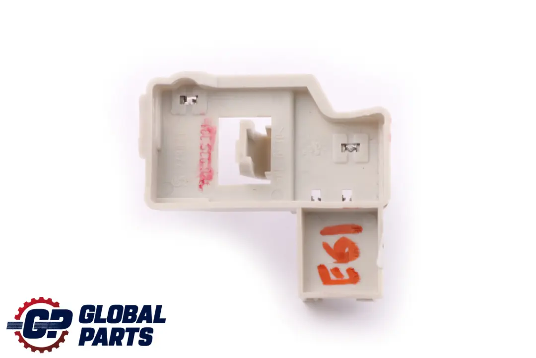 Bulb Holder Socket Rear In trunk Lid Light Left N/S to BMW 5 Series E61 with Part number 6935331 BMW 5 Series E61 Bulb Holder Socket Rear In trunk Lid Light Left N/S - SKU 6935331 - Part number 6935331