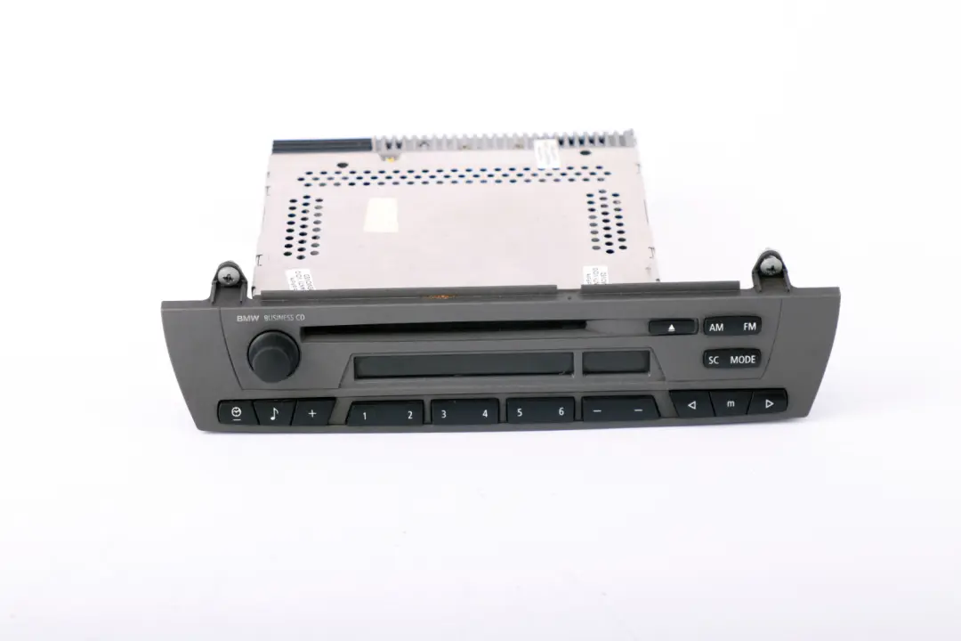 Radio Business CD Player 6512 to BMW X3 Z4 Series E83 E85 E86 with Part number 6935625 BMW X3 Z4 Series E83 E85 E86 Radio Business CD Player 6512 - SKU 6935625 - Part number 6935625