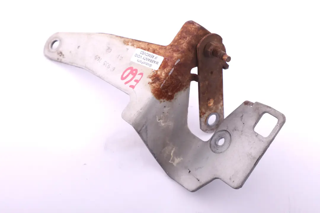 Support Fanfare 6936335 pour BMW 5 E60 E61 E63 E64 à propos du numéro de pièce 6935709 BMW 5 E60 E61 E63 E64 Support Fanfare 6936335 - SKU 6935709 - Numéro de pièce 6935709