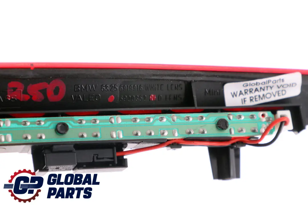 Feu Stop Arrière Rouge pour Mini R50 R53 à propos du numéro de pièce 6935789 Mini R50 R53 Feu Stop Arrière Rouge - SKU 6935789 - Numéro de pièce 6935789