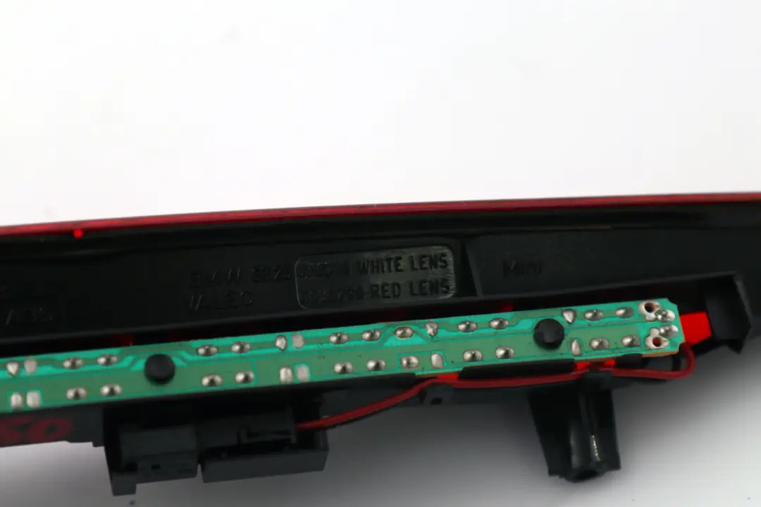 Terzo Freno Posteriore Fanale Stop Rosso per Mini R50 R53 con numero di parte 6935789 Mini R50 R53 Terzo Freno Posteriore Fanale Stop Rosso - SKU 6935789 - Numero di parte 6935789