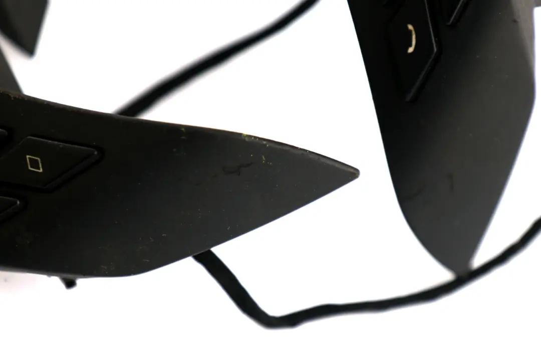 Steering Wheel MFL Switch Switches Buttons Control to BMW 5 Series E60 E61 with Part number 6935833 BMW 5 Series E60 E61 Steering Wheel MFL Switch Switches Buttons Control - SKU 6935833-1 - Part number 6935833