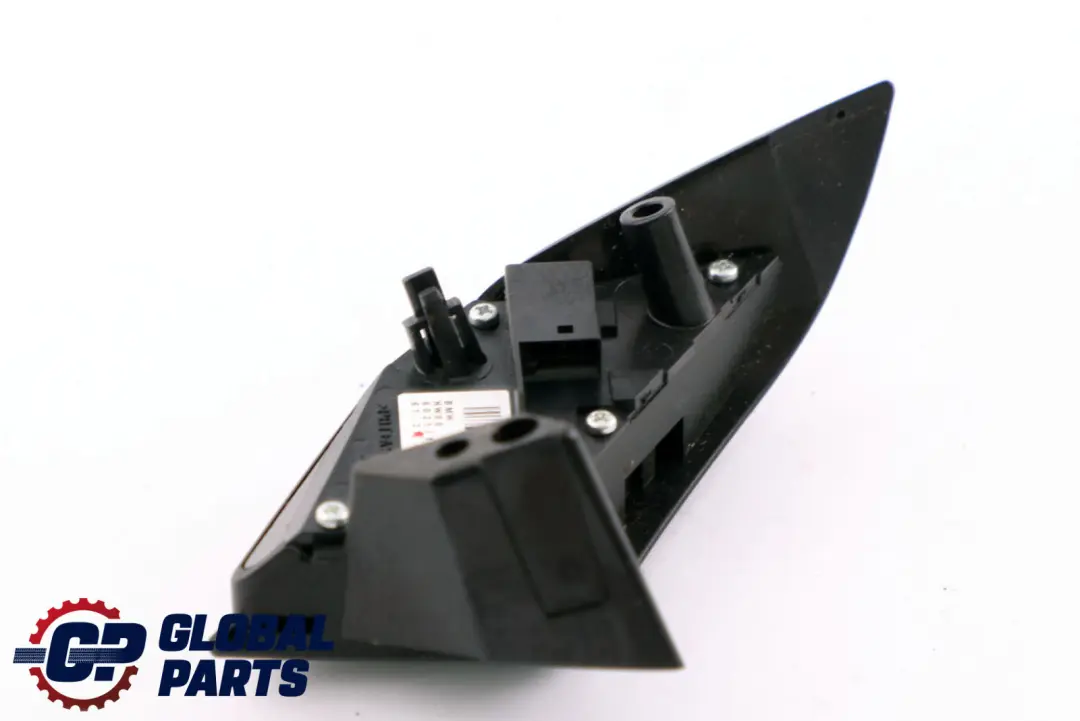 Interruttore Destra Lenkradelektronik 6131 per BMW E60 E61 con numero di parte 6935834 BMW E60 E61 Interruttore Destra Lenkradelektronik 6131 - SKU 6935834 - Numero di parte 6935834