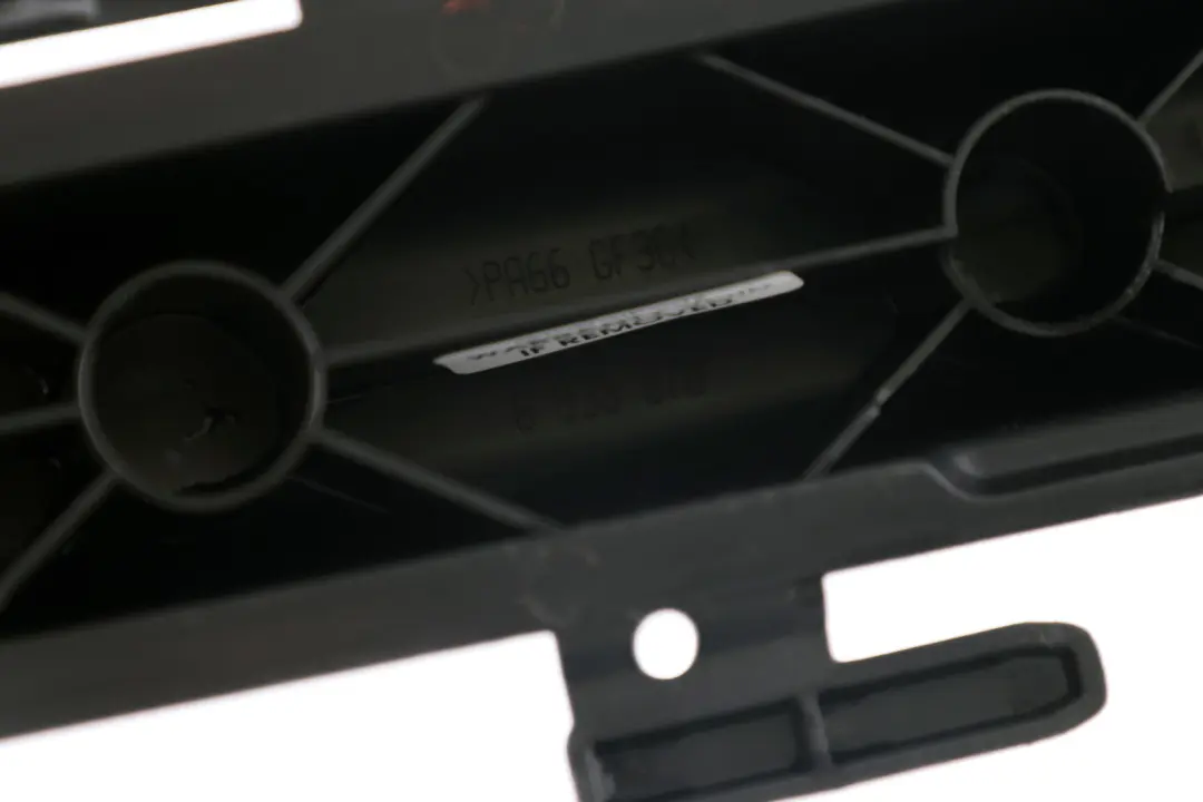 BMW E60 E61 E63 E64 Cubierta del panel De La carcasa del microfiltro - SKU 6935870 - Número de pieza 6935870