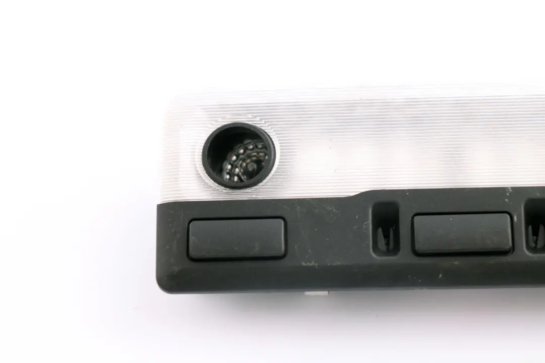 E63N E64 E64N LCI Lampe de lecture intérieure avant pour BMW E63 à propos du numéro de pièce 6935883 BMW E63 E63N E64 E64N LCI Lampe de lecture intérieure avant - SKU 6935883 - Numéro de pièce 6935883