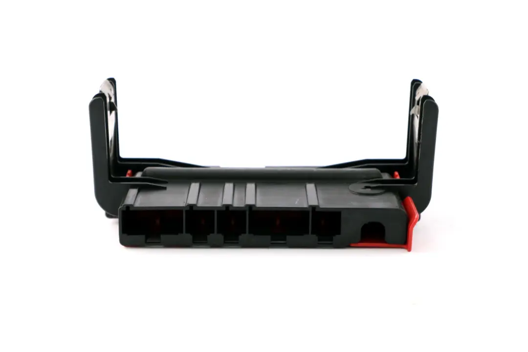 Distribution Box 6936653 to BMW E81 E82 E84 E87 E88 E90 E91 E92 Power with Part number 6971370 BMW E81 E82 E84 E87 E88 E90 E91 E92 Power Distribution Box 6936653 - SKU 6936653-1 - Part number 6971370