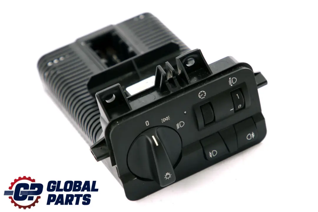 Schaltereinheit Licht Nebelscheinwerfer für BMW 3 er E46 mit Teilenummer 6936832 BMW 3 er E46 Schaltereinheit Licht Nebelscheinwerfer - SKU 6936832 - Teilenummer 6936832